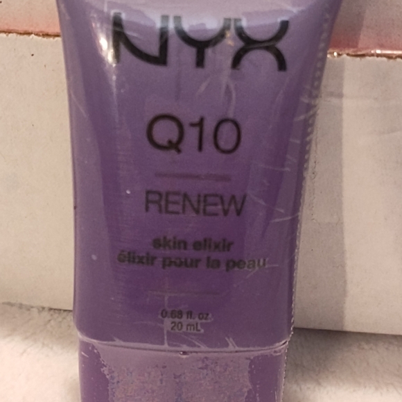 NWT! NYX Q-10 Renewal Skin Elixir - Picture 2 of 5